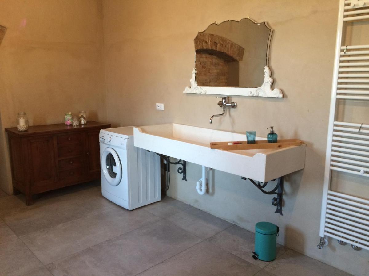 B&B Antica Cascina Boretto Buitenkant foto