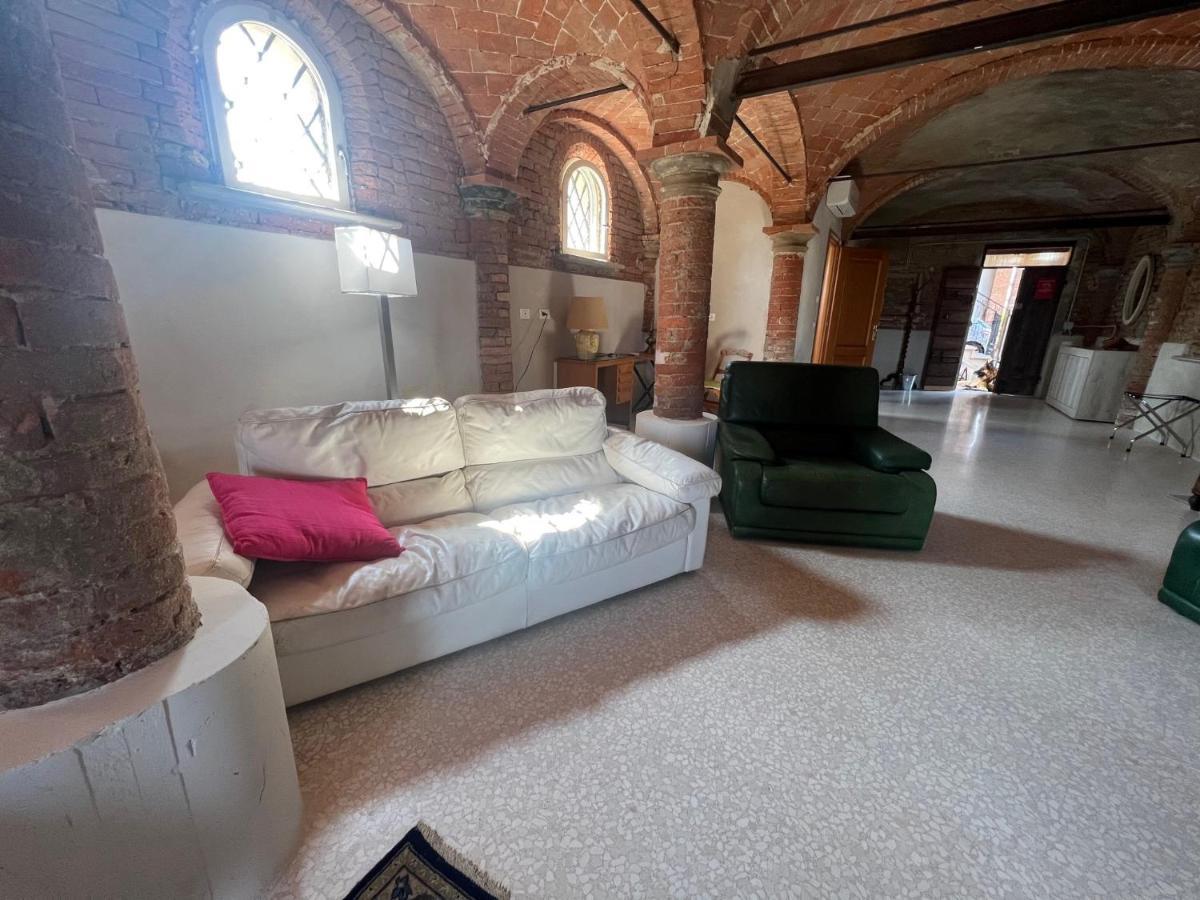 B&B Antica Cascina Boretto Buitenkant foto