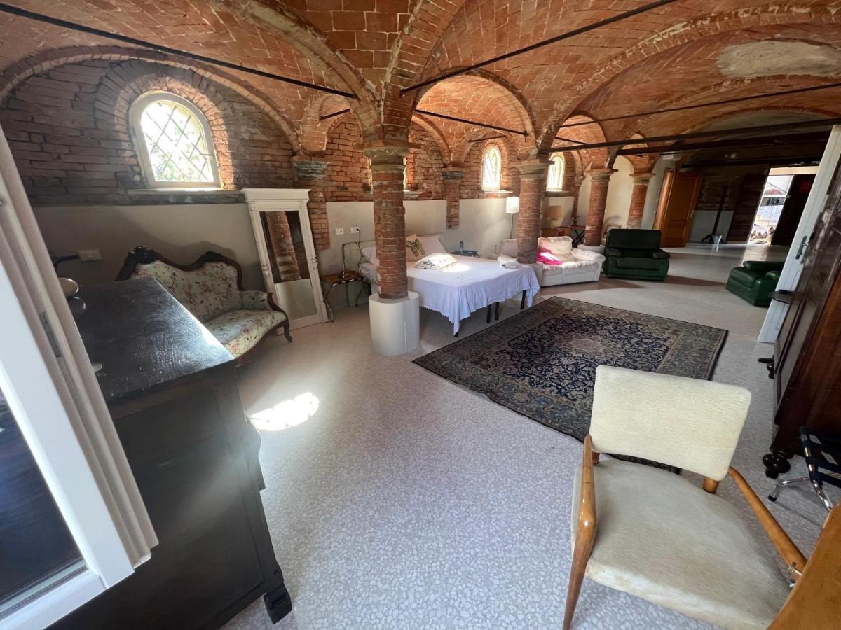 B&B Antica Cascina Boretto Buitenkant foto