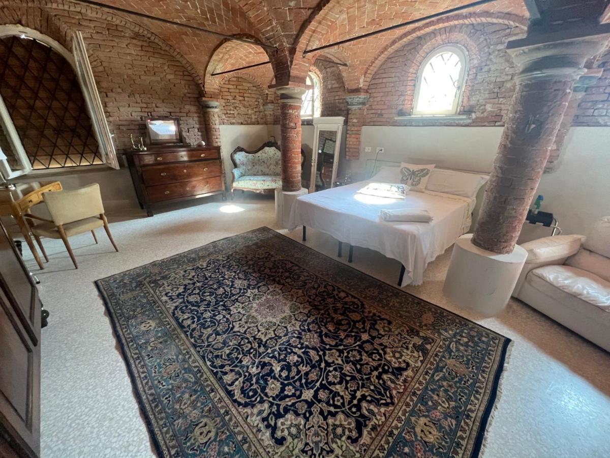 B&B Antica Cascina Boretto Buitenkant foto
