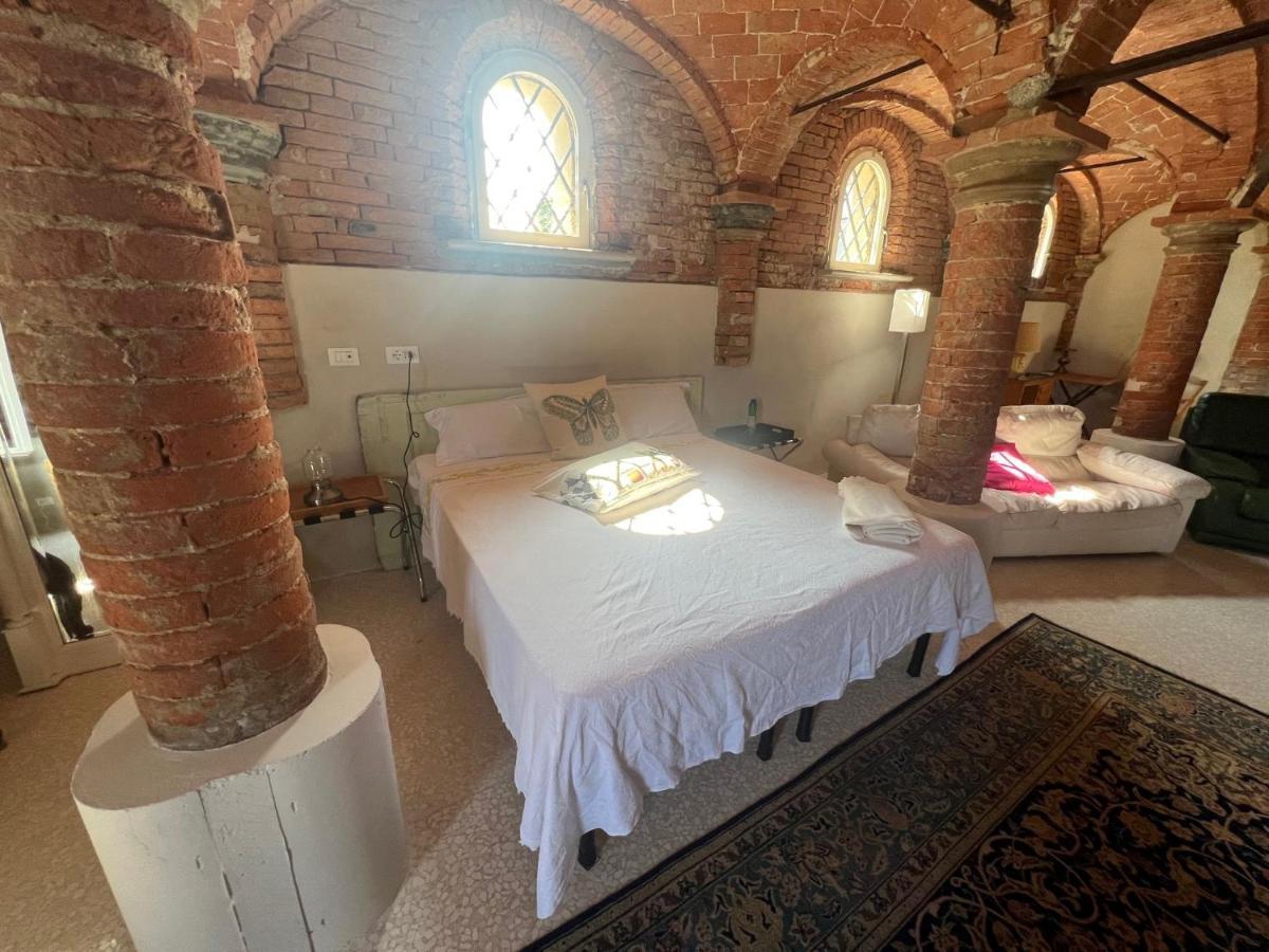B&B Antica Cascina Boretto Buitenkant foto